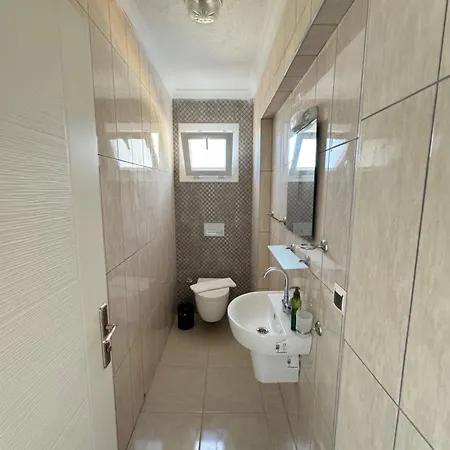 Deniz Ve Sehir Manzarali Lueks 2 Apartment