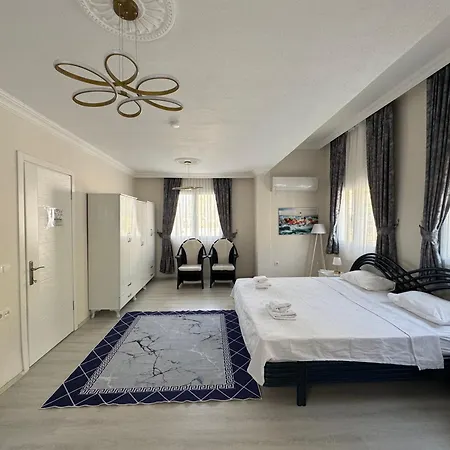 Deniz Ve Sehir Manzarali Lueks 2 *