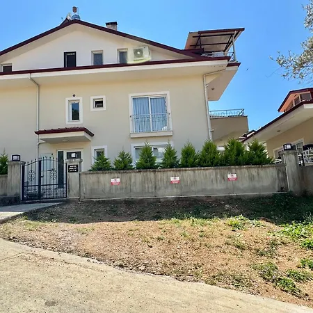 Deniz Ve Sehir Manzarali Lueks 2 Apartment