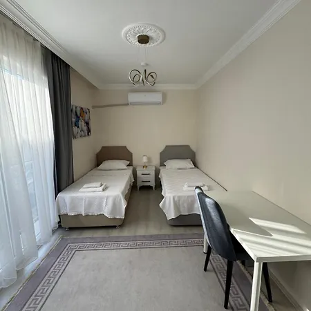 Deniz Ve Sehir Manzarali Lueks 2 Apartament Fethiye